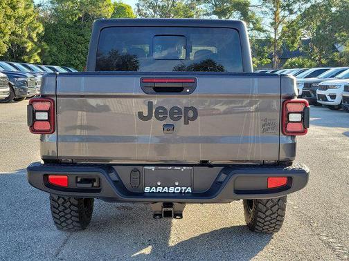 2026 Jeep Gladiator Willys 4x4