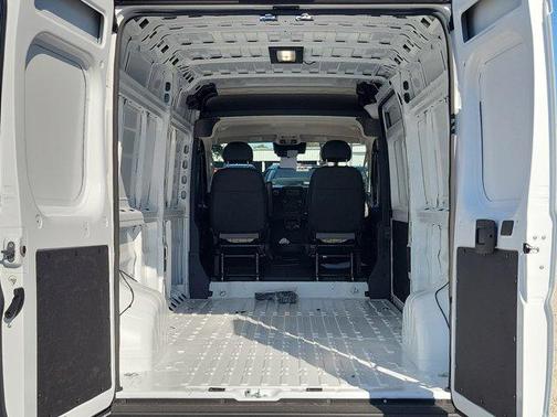 2026 RAM ProMaster 2500 Tradesman