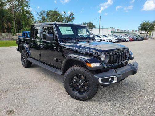 2025 Jeep Gladiator High Tide