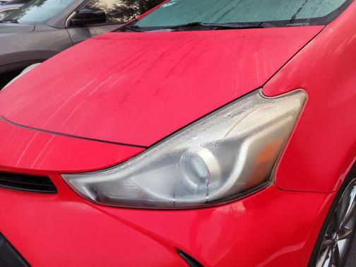 2015 Toyota Prius v Four