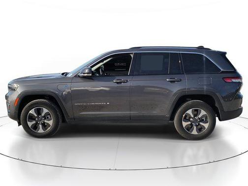 2022 Jeep Grand Cherokee 4xe Base