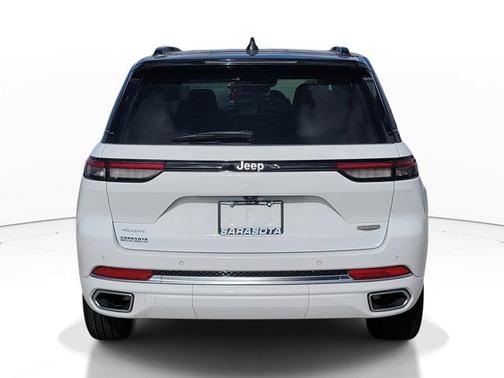 2025 Jeep Grand Cherokee Summit