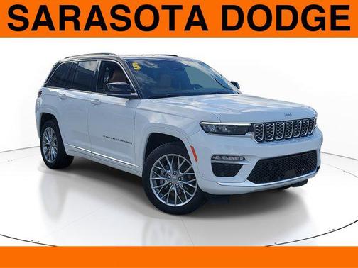 2025 Jeep Grand Cherokee Summit