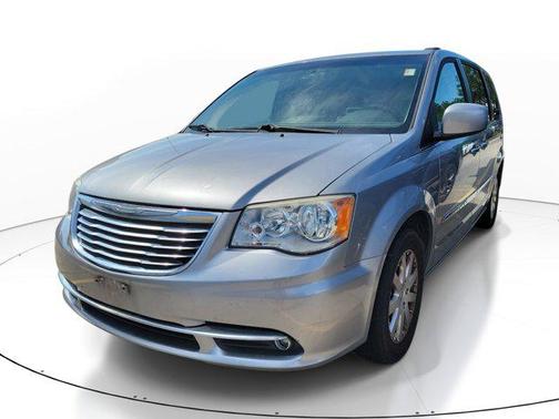 Billet Silver Metallic Clearcoat 2016 Chrysler Town & Country Touring