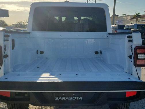 2026 Jeep Gladiator Sport S