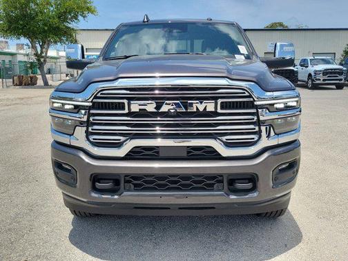 2025 RAM 2500 Laramie Crew Cab 4x4 6'4' Box