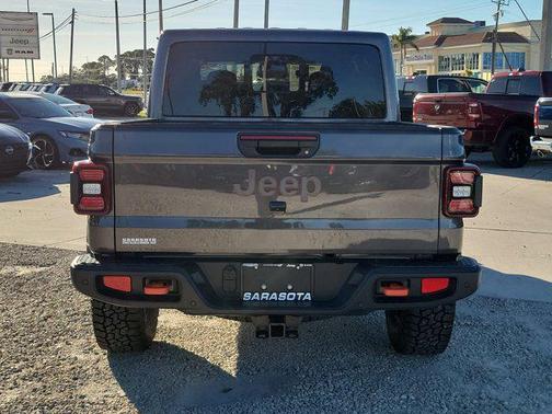 2026 Jeep Gladiator Mojave 4x4
