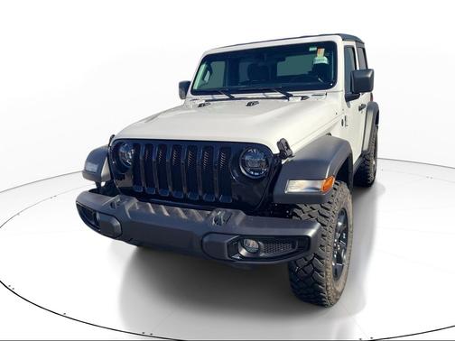 Bright White Clearcoat 2021 Jeep Wrangler Willys