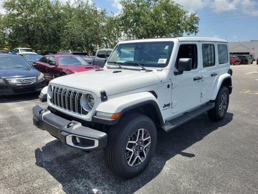 2025 Jeep Wrangler 4-Door Sahara 4x4