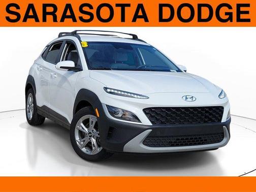 Lunar White 2023 Hyundai KONA SEL