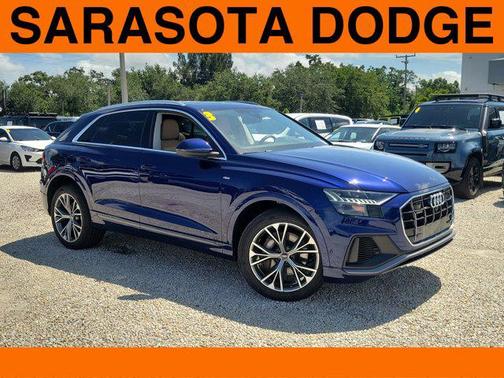 2023 Audi Q8 55 Premium Plus