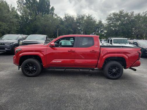 2025 Toyota Tacoma SR5