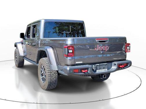 Granite Crystal Metallic Clearcoat 2024 Jeep Gladiator Rubicon