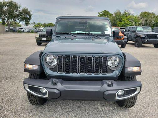 2025 Jeep Gladiator Sport S