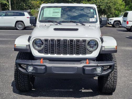 2025 Jeep Gladiator Mojave X