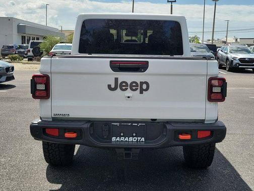 2025 Jeep Gladiator Mojave X