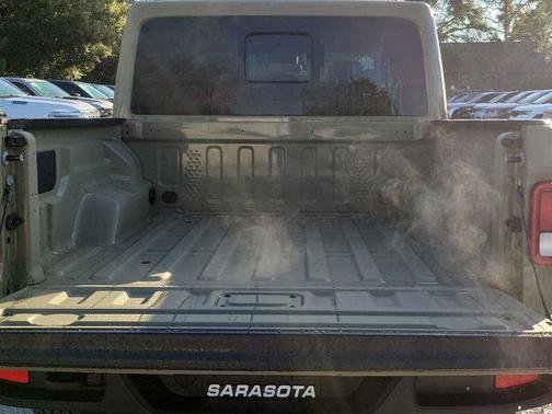 2026 Jeep Gladiator Sport S