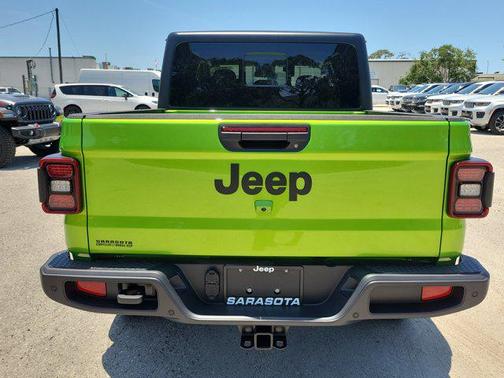 2025 Jeep Gladiator Sport S