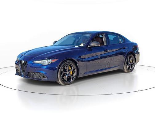 2019 Alfa Romeo Giulia Base