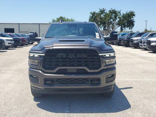 2025 RAM 2500 Limited Crew Cab 4x4 6'4' Box