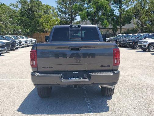 2025 RAM 2500 Limited Crew Cab 4x4 6'4' Box