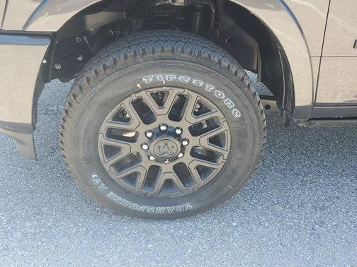 2025 RAM 2500 Limited Crew Cab 4x4 6'4' Box