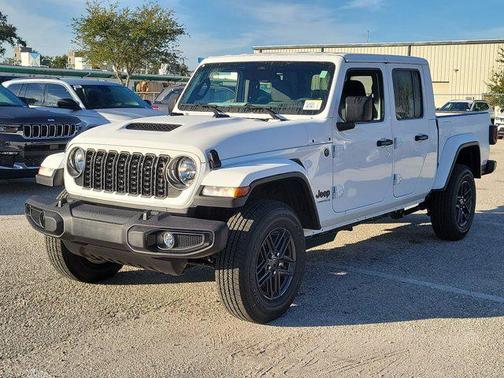 2026 Jeep Gladiator Sport S