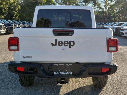 2026 Jeep Gladiator Sport S