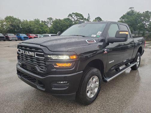 2025 RAM 2500 Big Horn Crew Cab 4x4 6'4' Box
