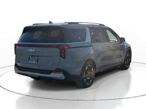 2025 Kia Carnival EX