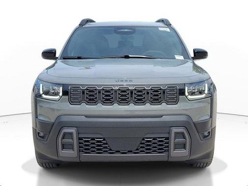 Sting-Gray Clearcoat 2026 Jeep Cherokee Limited