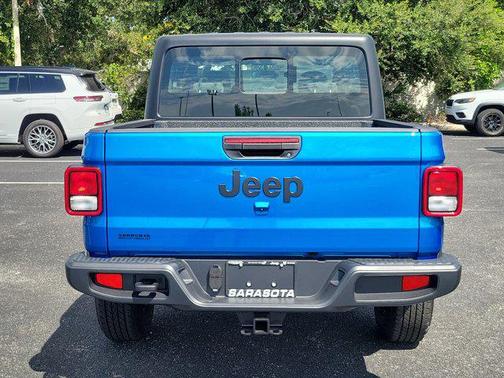 2025 Jeep Gladiator Sport