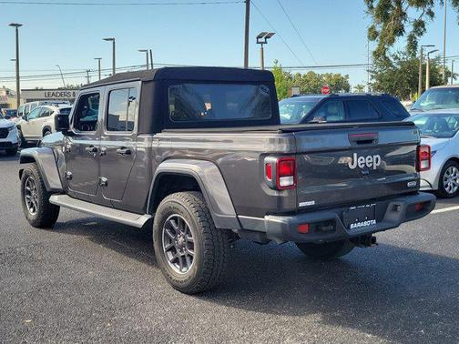 2021 Jeep Gladiator Overland