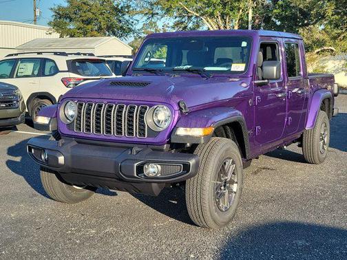 2026 Jeep Gladiator Sport S