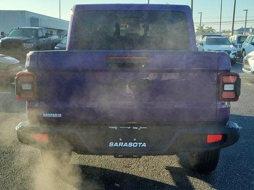 2026 Jeep Gladiator Sport S