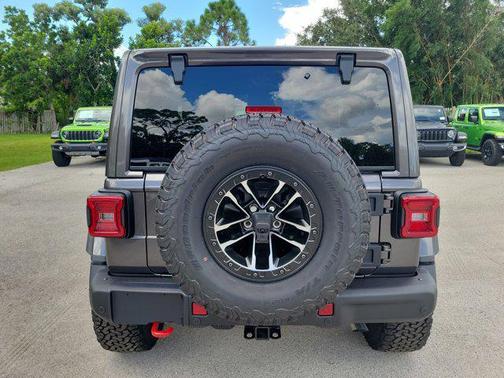 2025 Jeep Wrangler Rubicon
