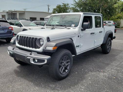 2025 Jeep Gladiator Sport S