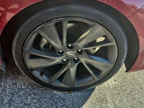 2023 Genesis G70 2.0T RWD