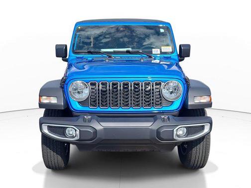 2026 Jeep Gladiator Sport S