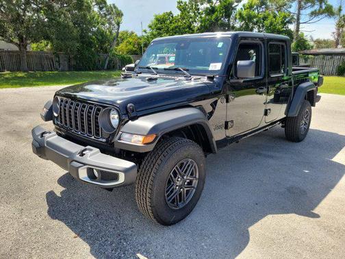 2025 Jeep Gladiator Sport S