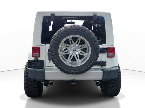 2017 Jeep Wrangler Sahara