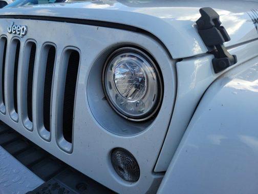 2017 Jeep Wrangler Sahara
