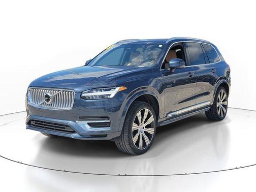 2025 Volvo XC90 Plug-In Hybrid T8 Ultra 7-Seater