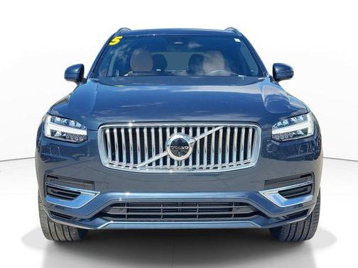 2025 Volvo XC90 Plug-In Hybrid T8 Ultra 7-Seater