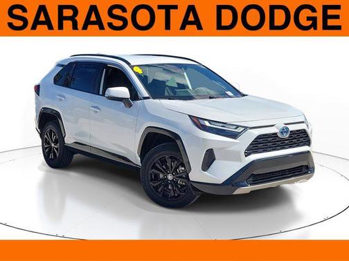 2024 Toyota RAV4 Hybrid SE
