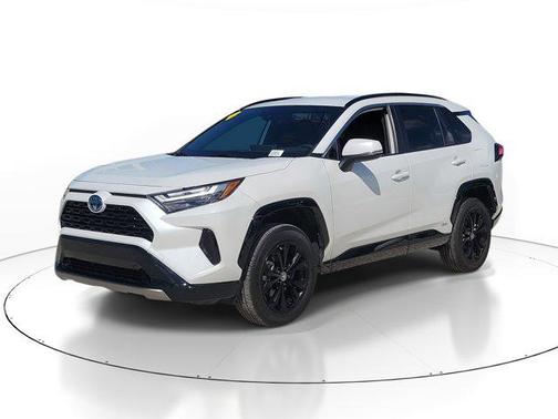 2024 Toyota RAV4 Hybrid SE