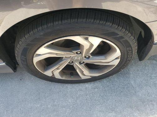2019 Honda Accord EX