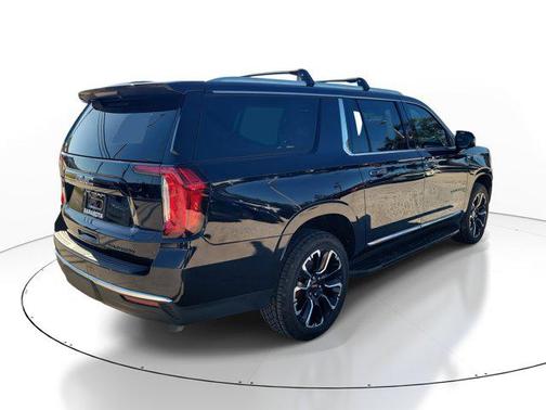 2022 GMC Yukon XL SLT
