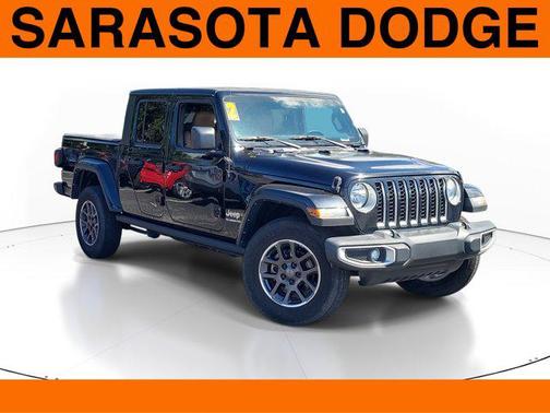 2022 Jeep Gladiator Overland