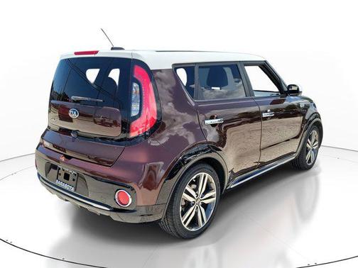 2017 Kia Soul +